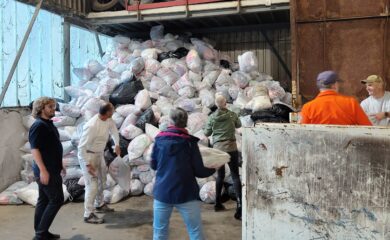 Oberwalliser Samariterverband sammelt zum letzten Mal Altkleider ein. Wie weiter? Lösungen sind im Köcher.