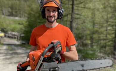 Walliser Holzerwettkampf: Flavio Arnold ist seit 2017 amtierender Meister. An diesem Samstag will der Forstarbeiter aus Simplon-Dorf seinen Titel verteidigen