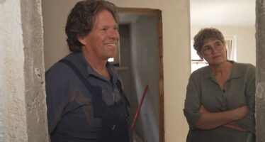 Neuanfang nach dem Bergsturz: Daniel Ritler wird vom Schafzüchter zum Hotelier – in Ferden entsteht das „Hotel Zeitlos“.