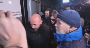 Barbesitzer bleibt in U-Haft: Neueste Erkenntnisse der Ermittlungen zur Brandkatastrophe von Crans-Montana