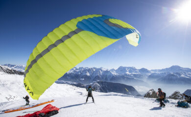 Gleitschirm-Event “Touch’n Snow” auf der Belalp verzeichnete am Wochenende einen neuen Teilnehmerrekord