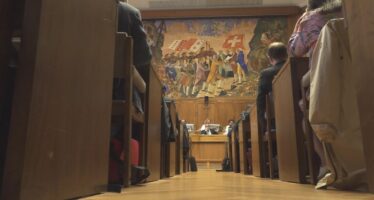 Der letzte Tag der Maisession: Die Kraft des Wasser, der Parteien und was zum Schmunzeln