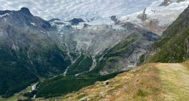 Der Juli spielt dem Walliser Gletscher in die Karten: Die vielen kühlen Tage verhindern einen Rekord im Gletscherverlust