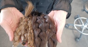 Haarspenden im ganzen Wallis: Für die Brandopfer von Crans-Montana