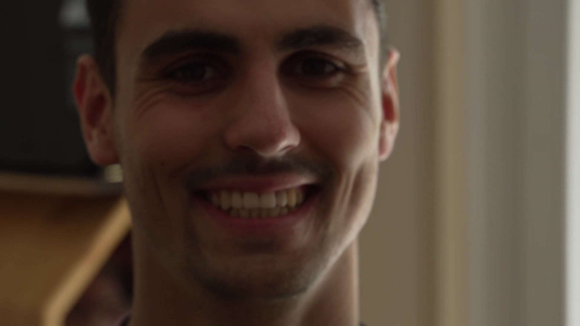 “Hors Cadre” avec le sprinteur Julien Bonvin / Canal9