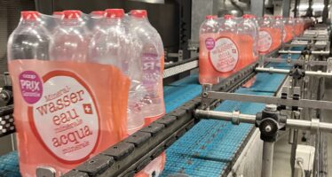 Gefragtes Mineralwasser: Die aktuelle Hitze bedeutet für die Pearlwater Mineralquellen in Termen Hochsaison.