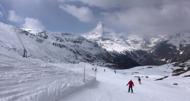 L&rsquo;actualité du 31 juillet: plus de ski à Zermatt, les coûts de la santé, le téléphérique de Chalais-Vercorin et la fête nationale