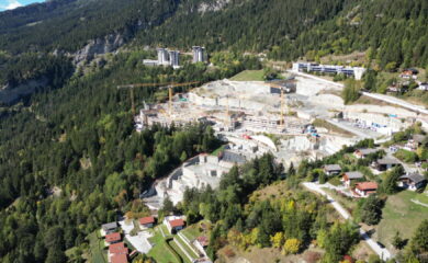 À Aminona, les premiers hôtels du complexe de luxe sortent de terre