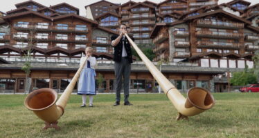 Festival International de Nendaz: Luc et sa fille Anaëlle, le Cor des Alpes en famille