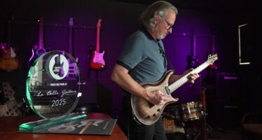 Une guitare valaisanne élue la plus belle à Paris