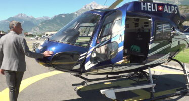 Pour ses 20 ans, Héli-Alpes accueille le « pilote de l’Everest »