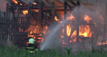 Incendie: Une menuiserie partie en fumée dans la zone industrielle de Daval