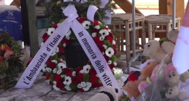 Trois mois après, l&rsquo;Italie rend hommage aux victimes