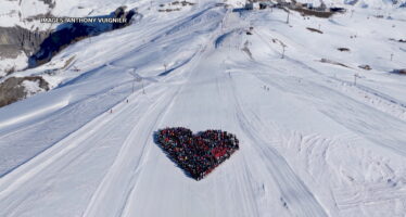 Tragédie de Crans-Montana: la solidarité du coeur après le choc