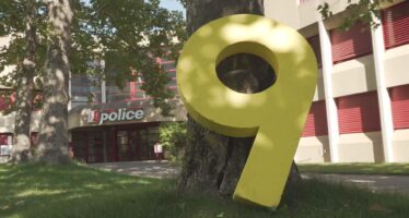 Kanal9 Sommerserie: « Ds Niini unnerwägs » mit der Kantonspolizei Wallis auf Streife im Oberwallis