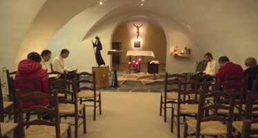 Accueil et recueillement: l’Hospice du Grand-Saint-Bernard se prépare à Noël