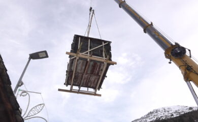 Un raccard dans le ciel de Bourg-Saint-Pierre