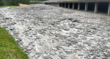 Galerie Engi am Simplon: Schutzmassnahmen nach Murgang erfolgreich abgeschlossen.