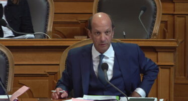 Bilan de la session parlementaire avec le sénateur Beat Rieder