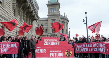 «Initiative pour l’avenir» des Jeunes Socialistes: taxer les ultra-riches pour préserver la planète