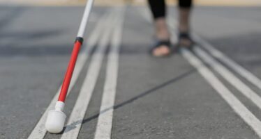 Tag des weissen Stocks 2026: Oberwalliser Sehbeeinträchtigte im Rendez-vous mit Menschen aus dem öffentlichen Verkehr.