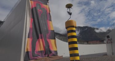 XXL-Kunstevent: Die Künstler:innen von Visarte Wallis entfalten sich aktuell auf dem noch nicht eröffneten Autobahnteilstück in Visp West