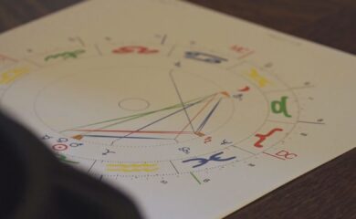 Zwischen Horoskop und Lebensdeutung: Astrologin und Therapeutin Caterina Nellen über ihre Arbeit und ihre Einschätzungen für das Jahr 2026