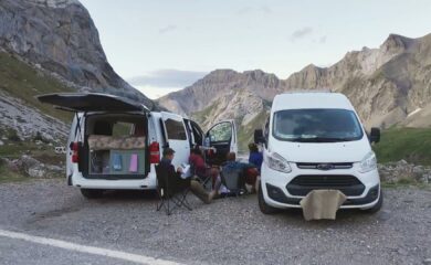 Savièse serre la vis aux camping-cars du Sanetsch