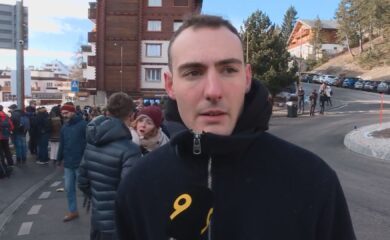 Drame de Crans-Montana: un jeune raconte comment il a perdu quatre amis