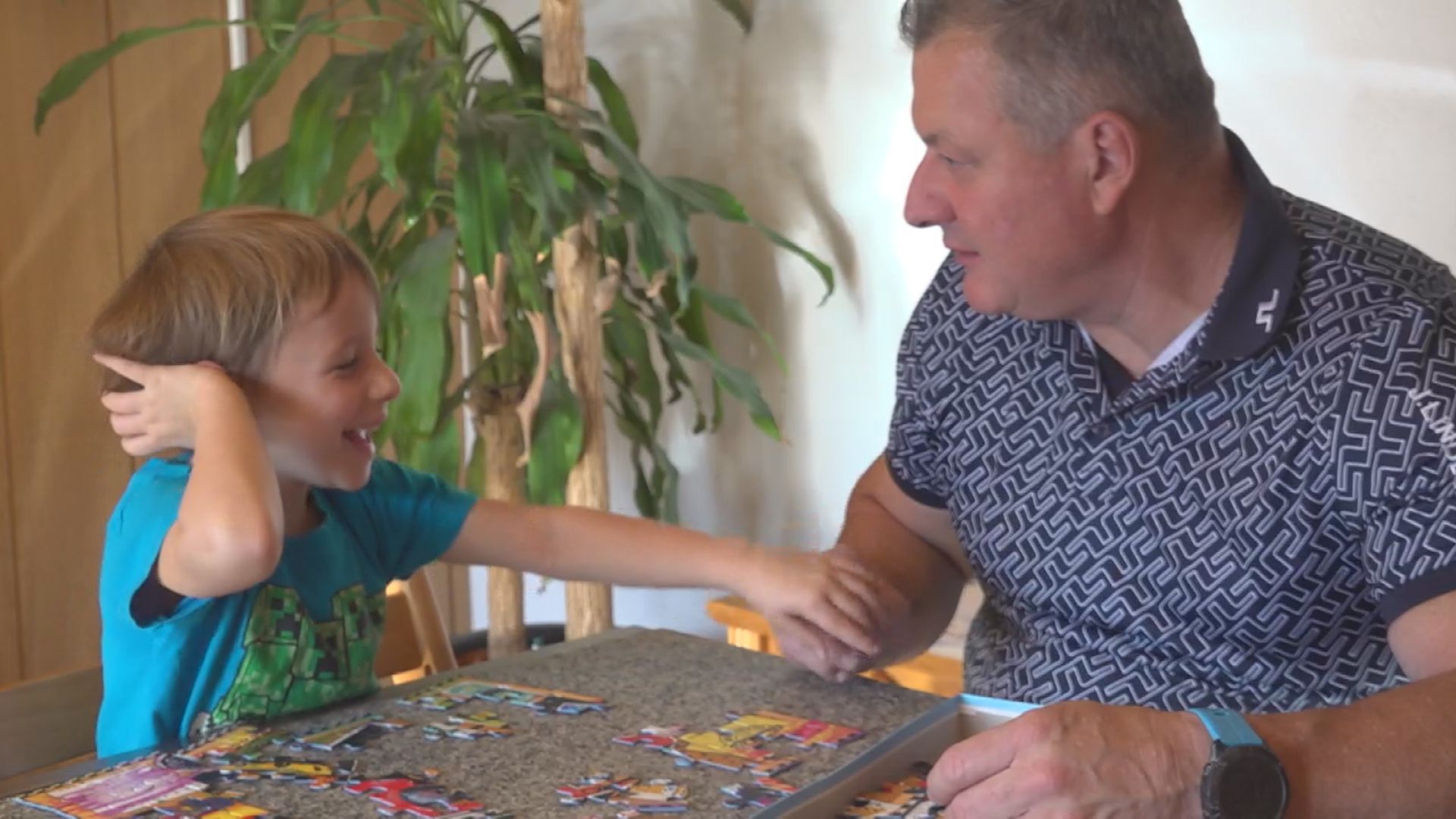 Zu Besuch bei einem Hausmann Warum der Rollentausch sich lohnt / Canal9