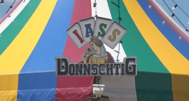 SRF-Sendung „Donnschtig-Jass“: Heute wird live aus Crans-Montana gejasst