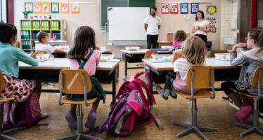 Positive Anzeichen: Der neueste Bildungsbericht zeigt, schweizweit geht der Lehrermangel zurück