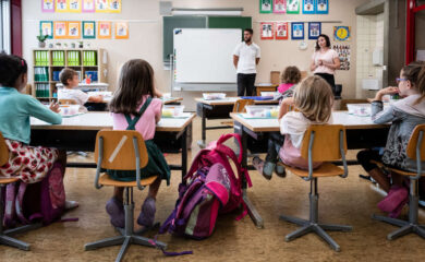 Positive Anzeichen: Der neueste Bildungsbericht zeigt, schweizweit geht der Lehrermangel zurück